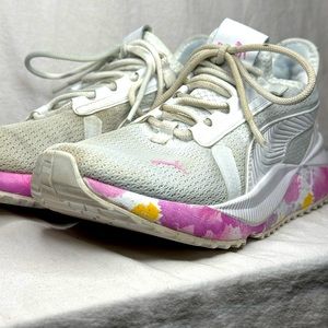 Puma Pacer Lux sneakers. Sz 7.5.